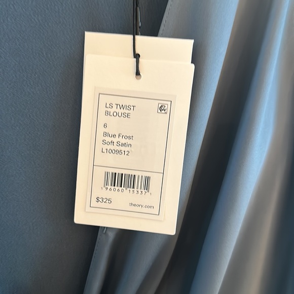 Theory Satin Twist Blouse - Picture 6 of 7